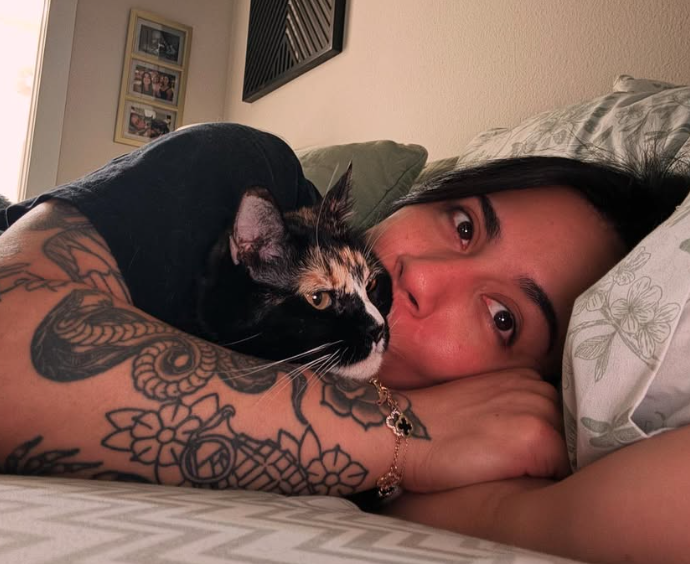 The quality is incredible! Kivoraa's fabric feels premium, and the fit is just perfect. I’ve received so many compliments every time I wear it.